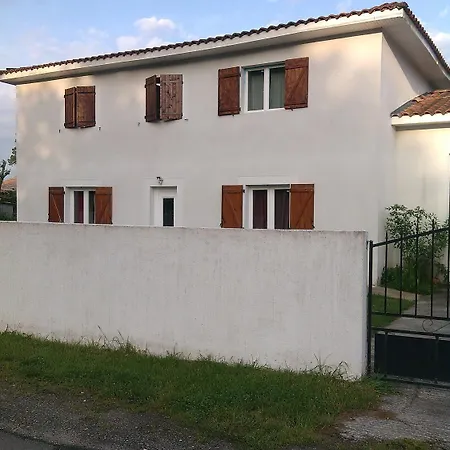 D'hotes Ronquer Pensionat 2*