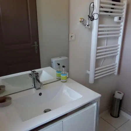 D'hotes Ronquer Avensan